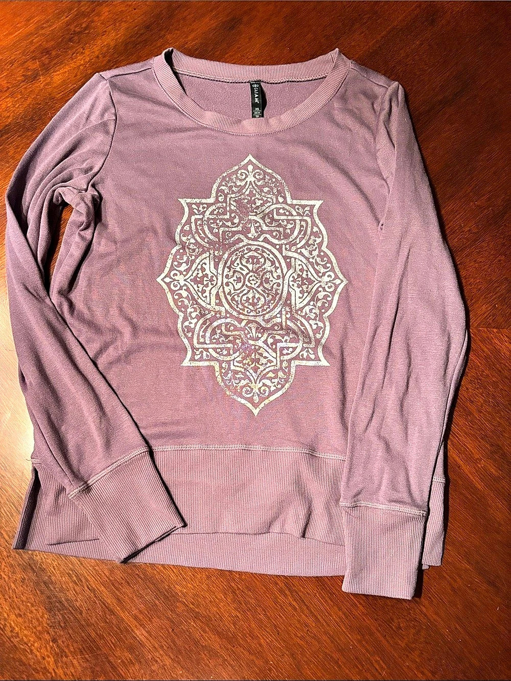 Gaiam Geometric Long Sleeve Top in Purple Size XS